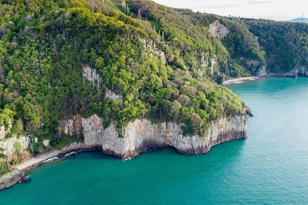 GÜZELCEHİSAR LAV SÜTUNLARI